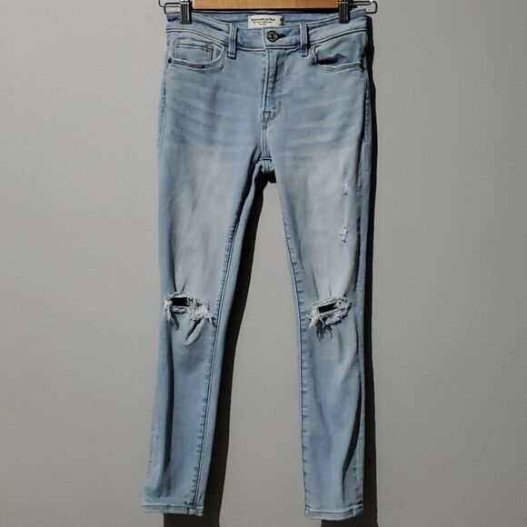 Abercrombie & Fitch jeans women's size 0S size 25 light blue super skinny - Picture 1 of 10
